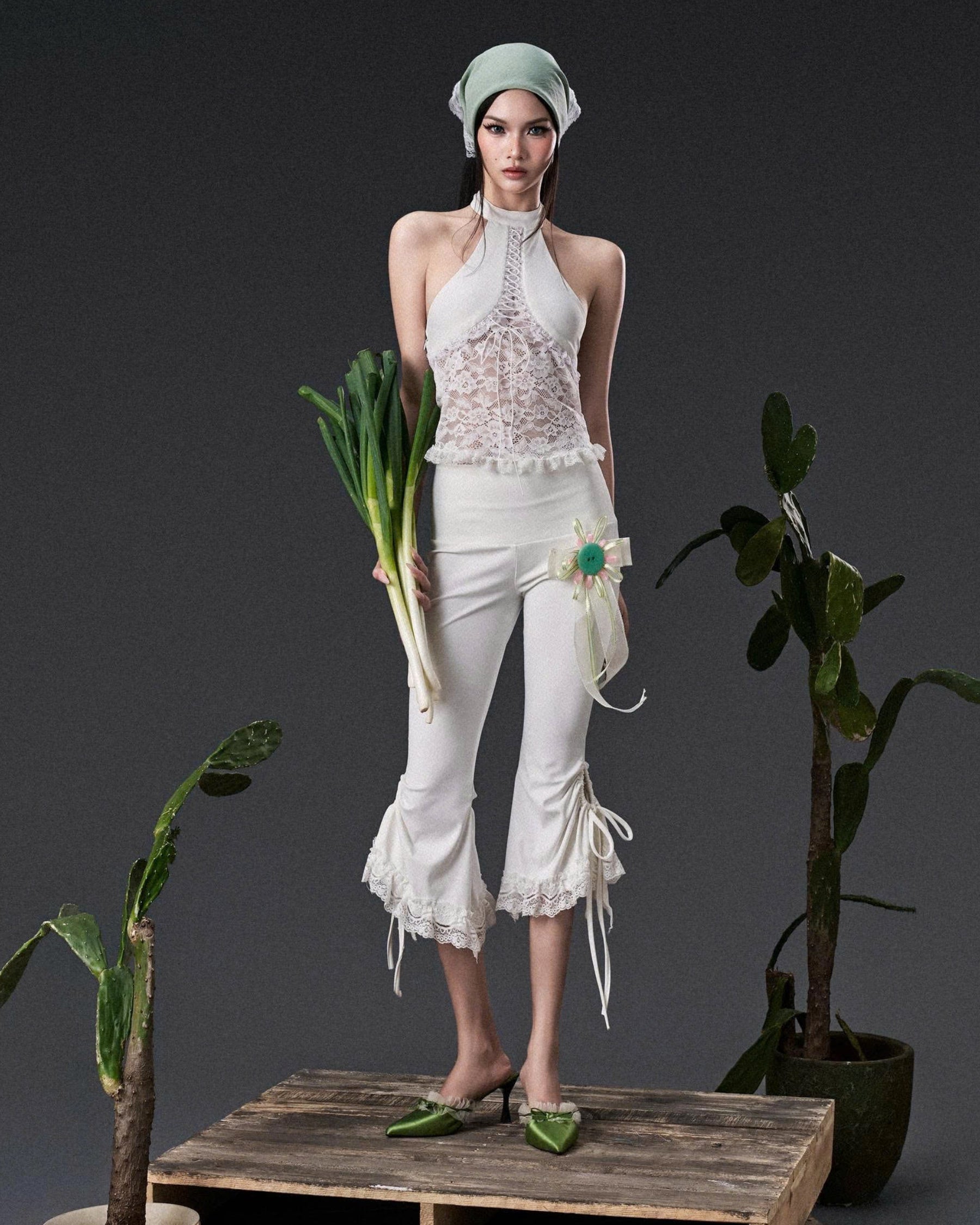 WHITE MIDNIGHT PANTS