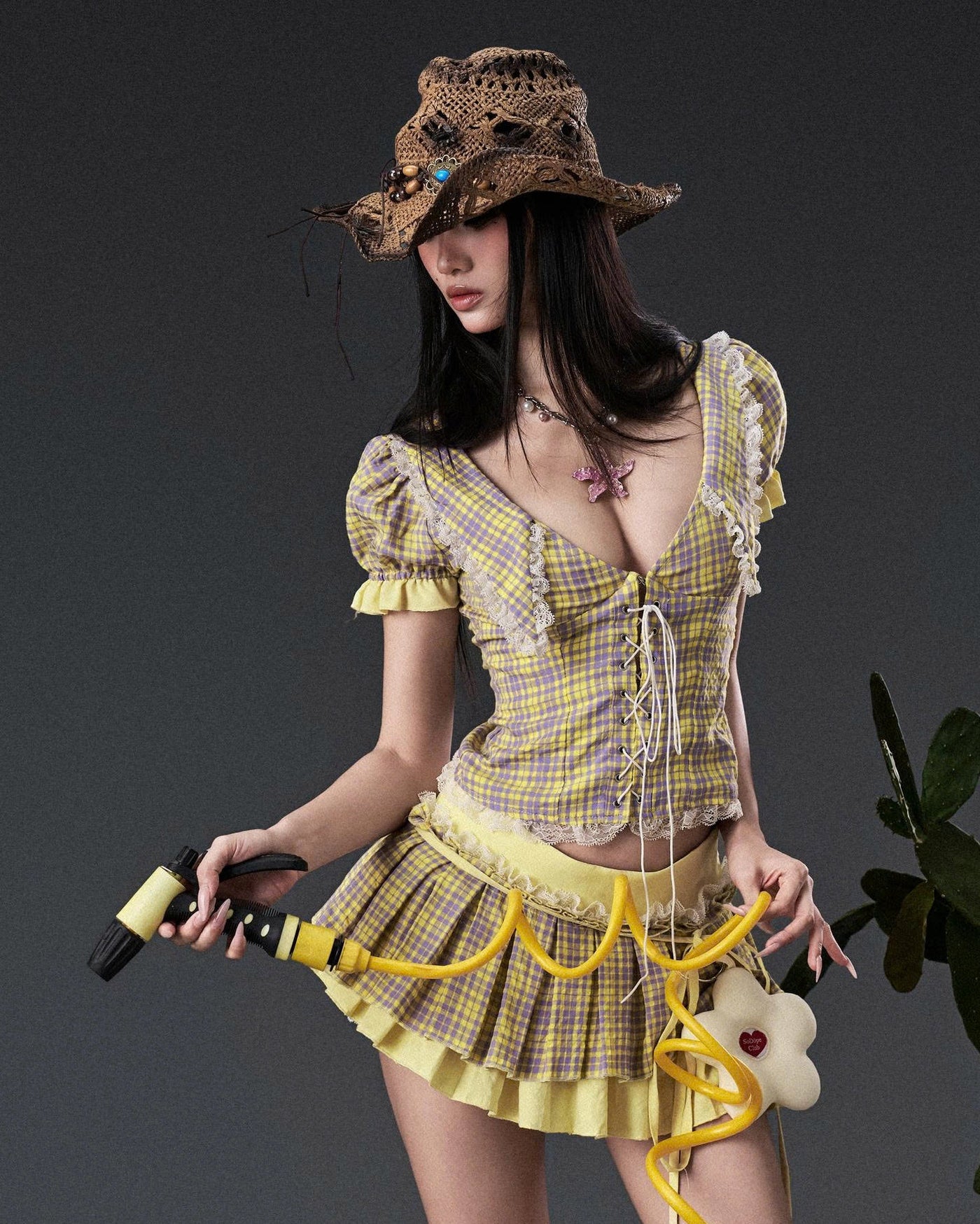 DUCKY TOP