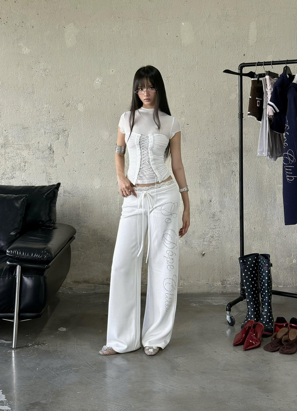 WHITE BOA PANTS