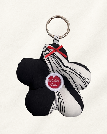 MANNE CODE FLORAL KEYCHAIN