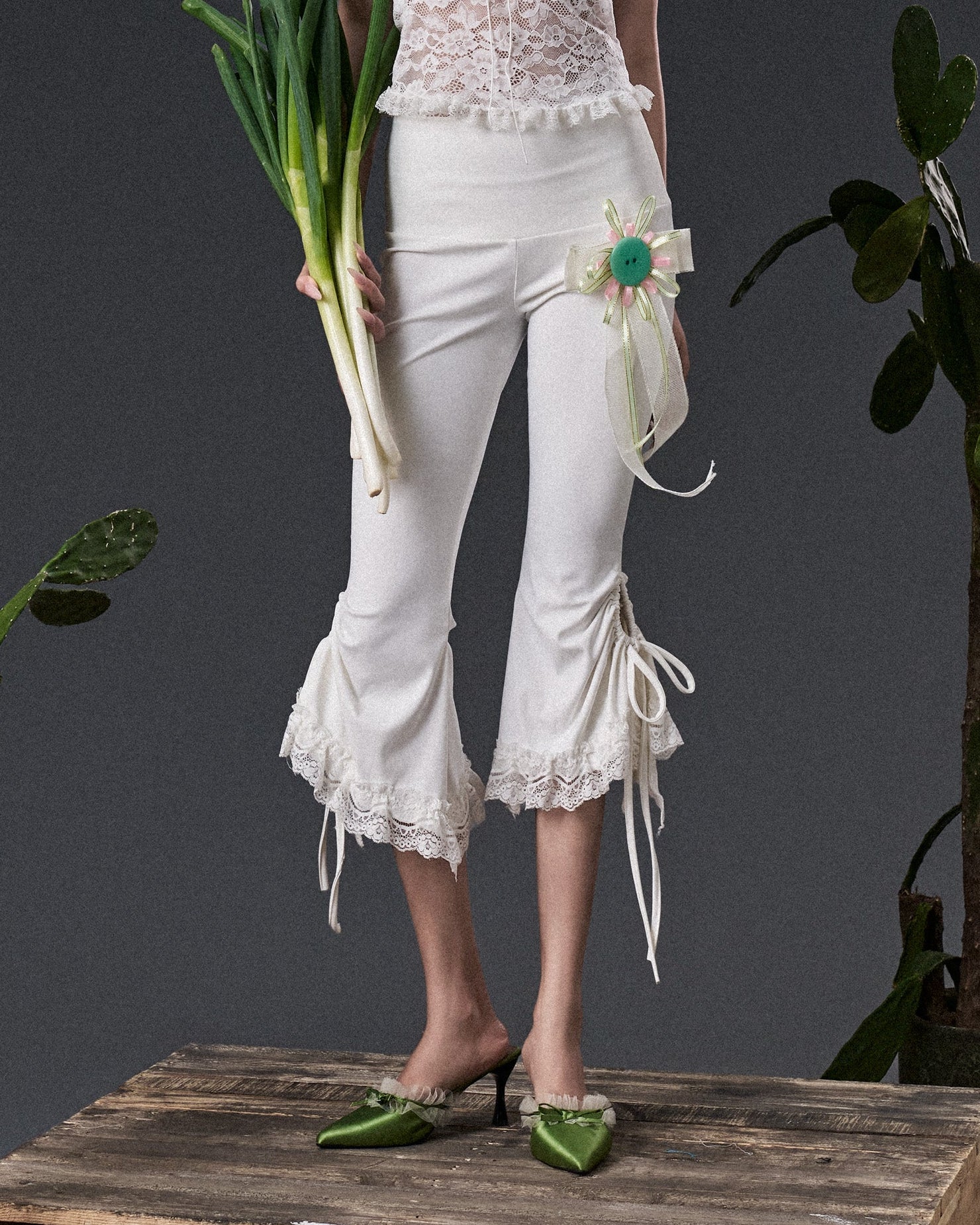 WHITE MIDNIGHT PANTS