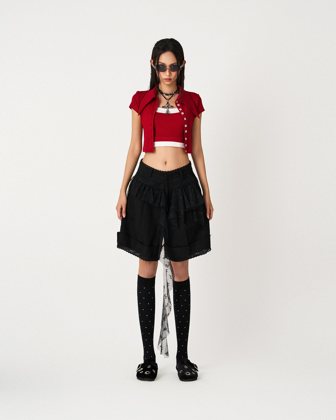 YUMI SHORTS IN BLACK
