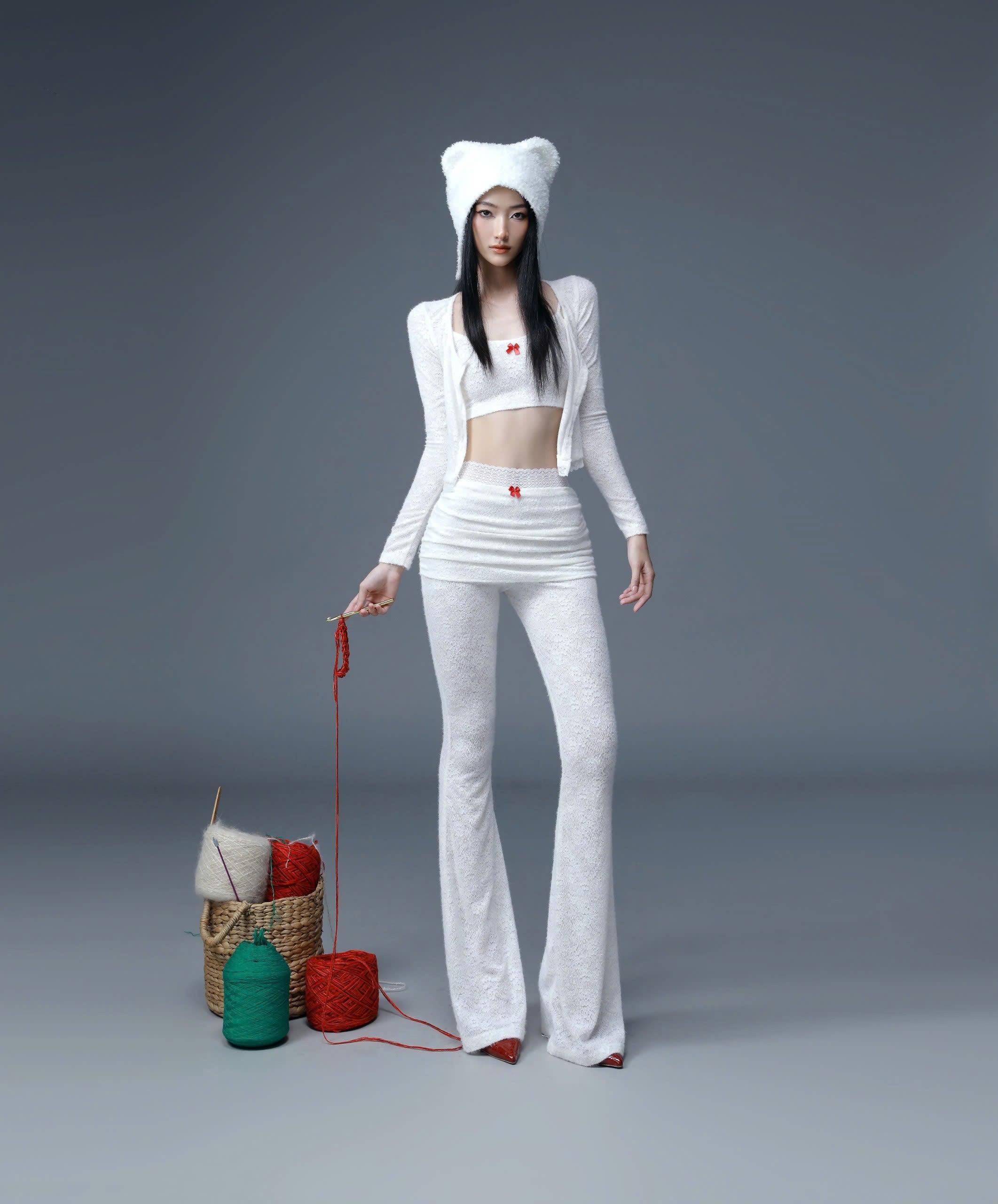 WHITE MELOR PANTS