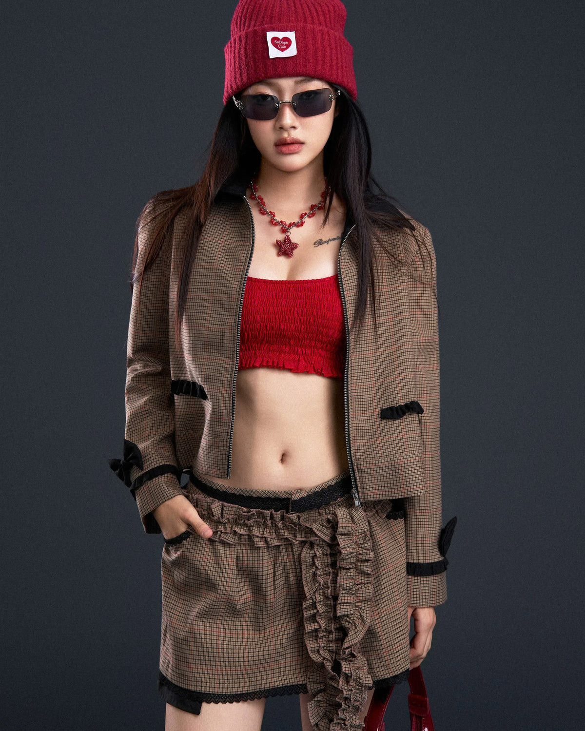 RIOT CROPTOP