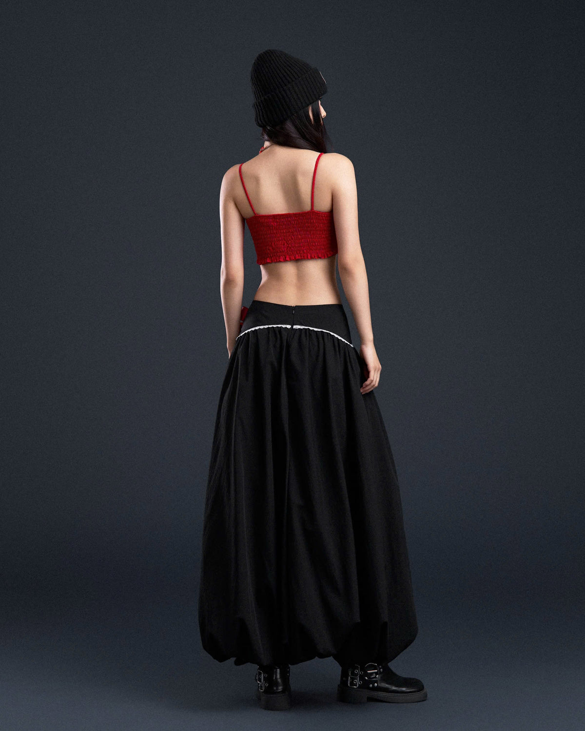RIOT CROPTOP