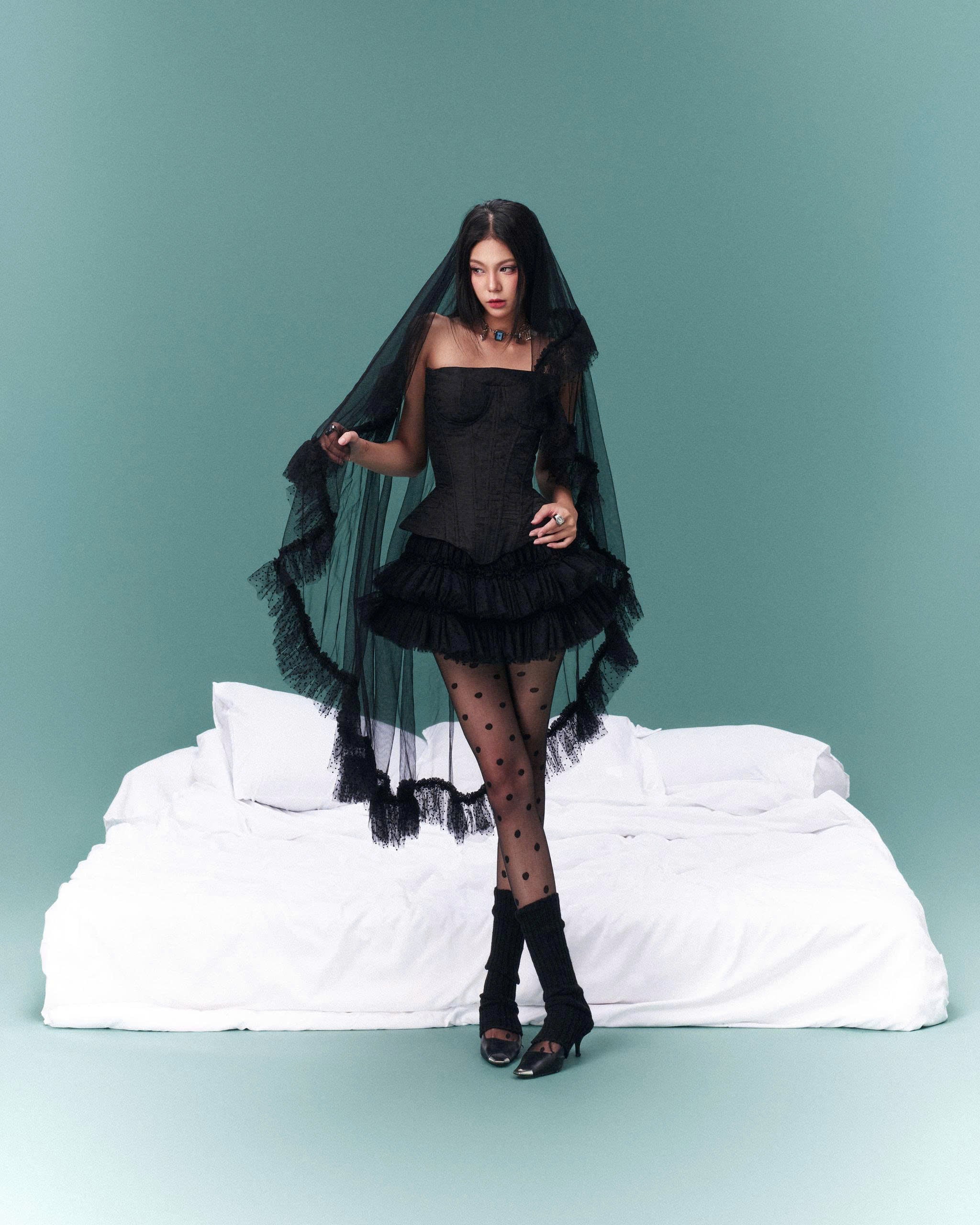 MIDNIGHT CORSET
