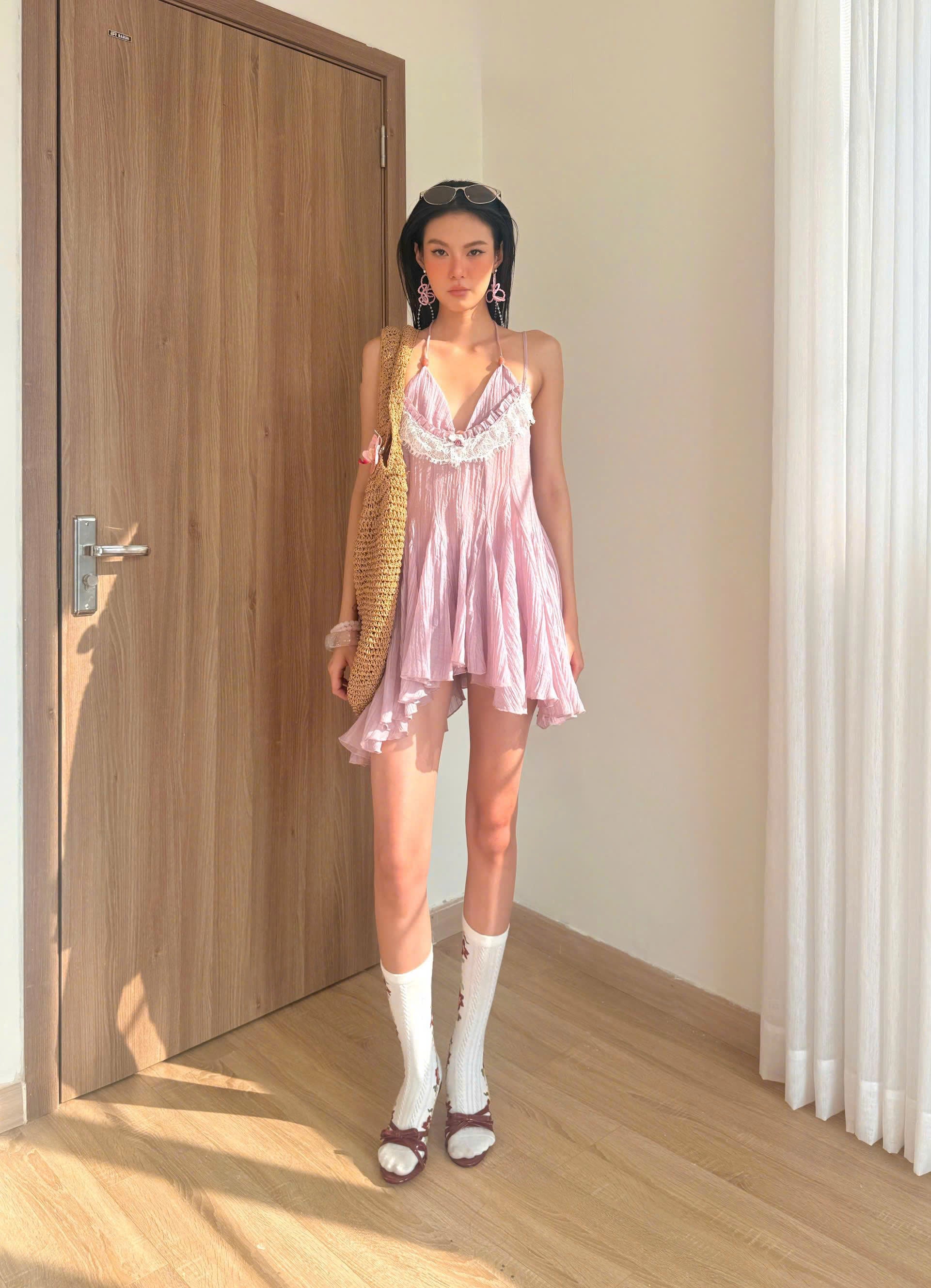 VIVID DRESS
